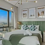 Tranquil & Modern 2Br - Vida Residence Creek Beach