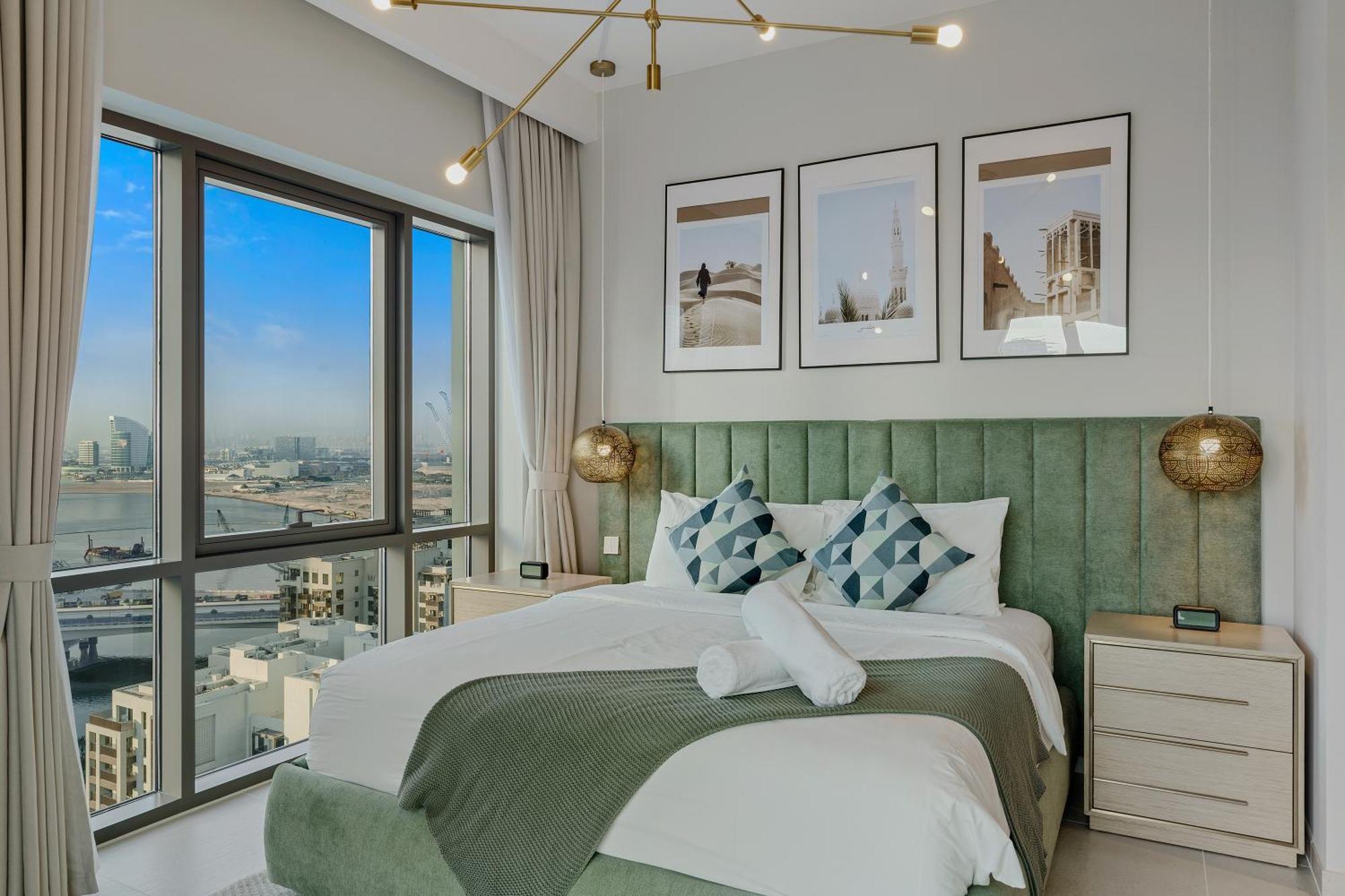 Tranquil & Modern 2br - Vida Creek Apartment Dubai