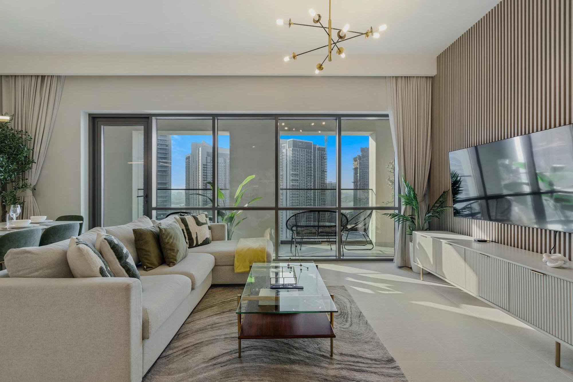 Tranquil & Modern 2br - Vida Creek Apartment Dubai