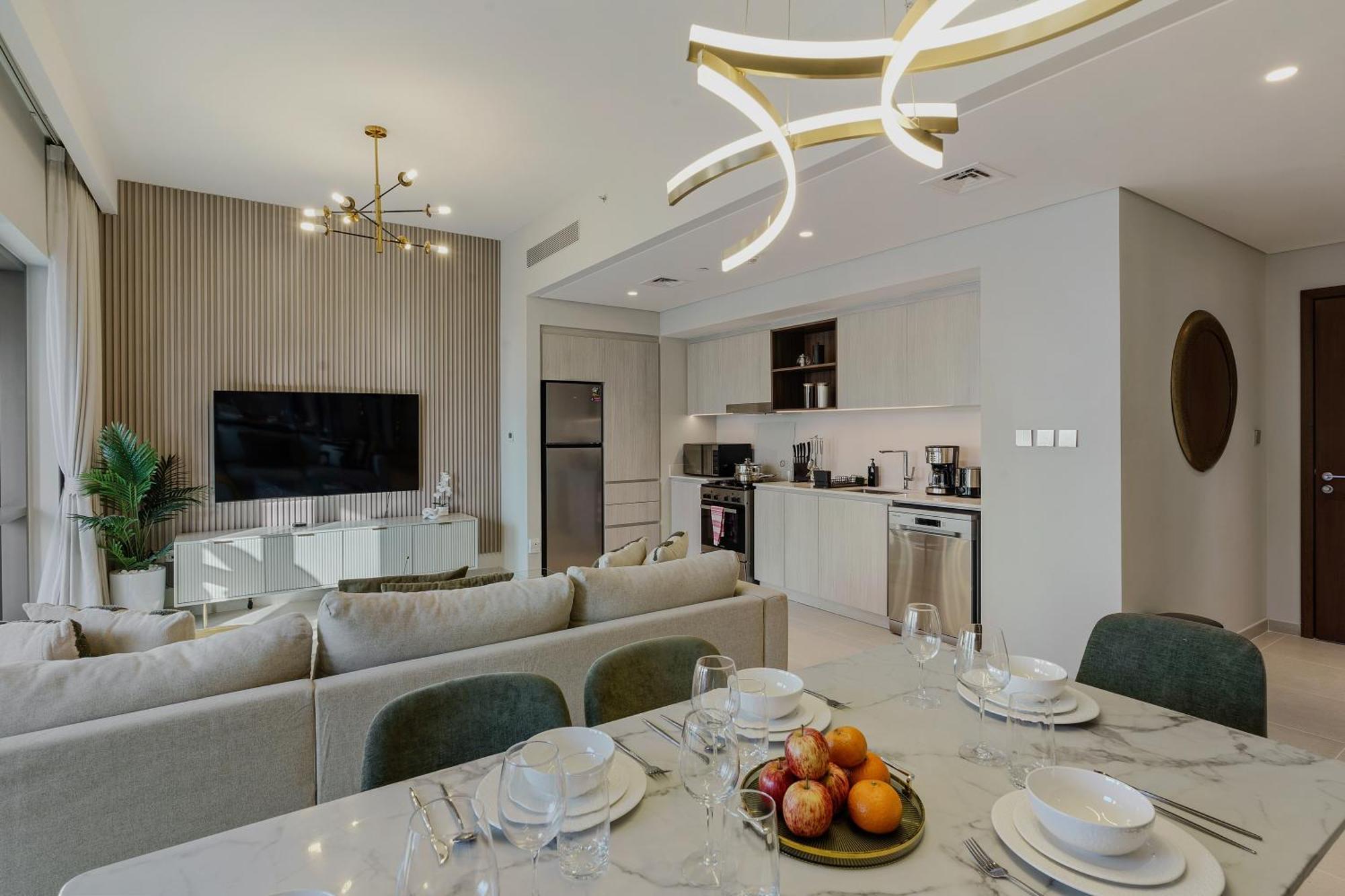 Tranquil & Modern 2br - Vida Creek Dubai